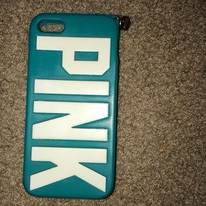 Victoria’s Secret Pink iPhone 5/5s case with charm